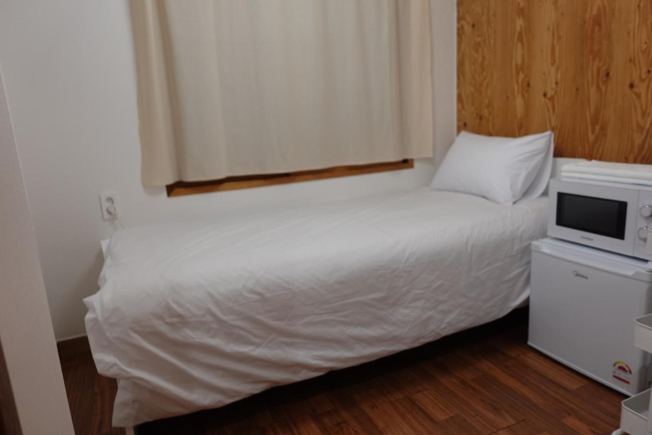 Hostel Jl In Chung-Jeong โซล ภายนอก รูปภาพ