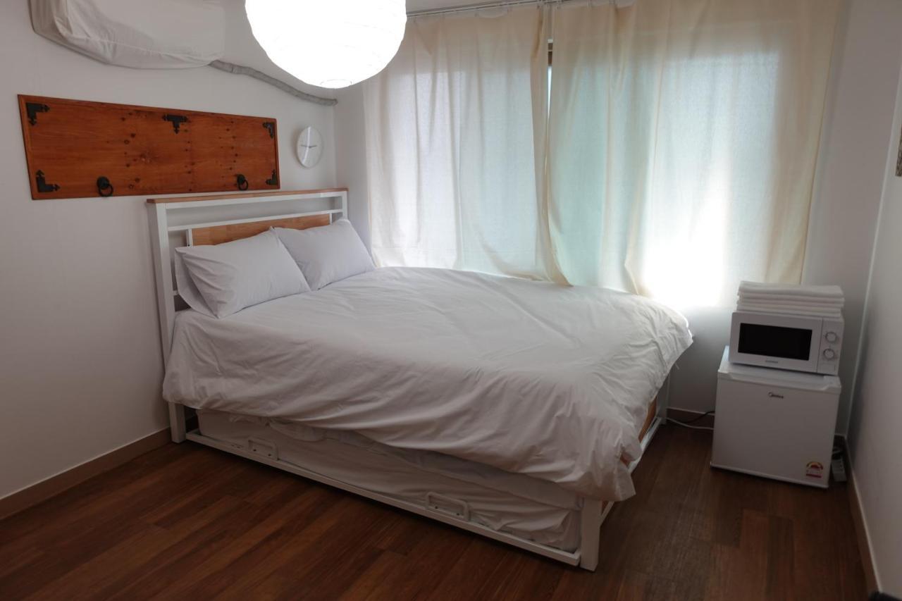 Hostel Jl In Chung-Jeong โซล ภายนอก รูปภาพ